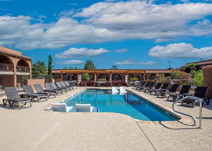 Hotel Greentree 3*