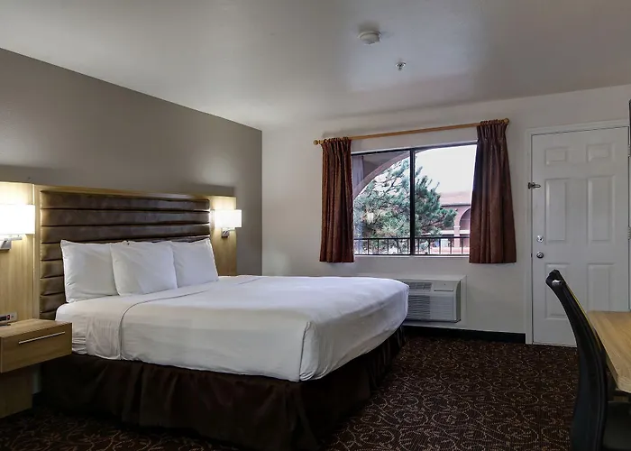 Hotel Greentree 3*