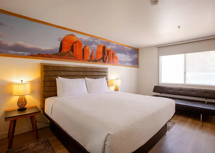 Greentree Hotel 3*